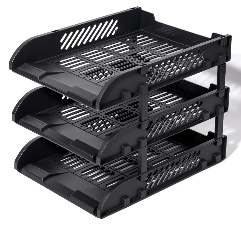 Лоток гориз. 3-отделения, пластик, черный Deli